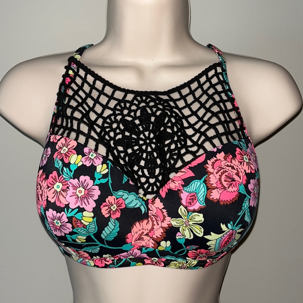 Shade & Shore Bikini Top